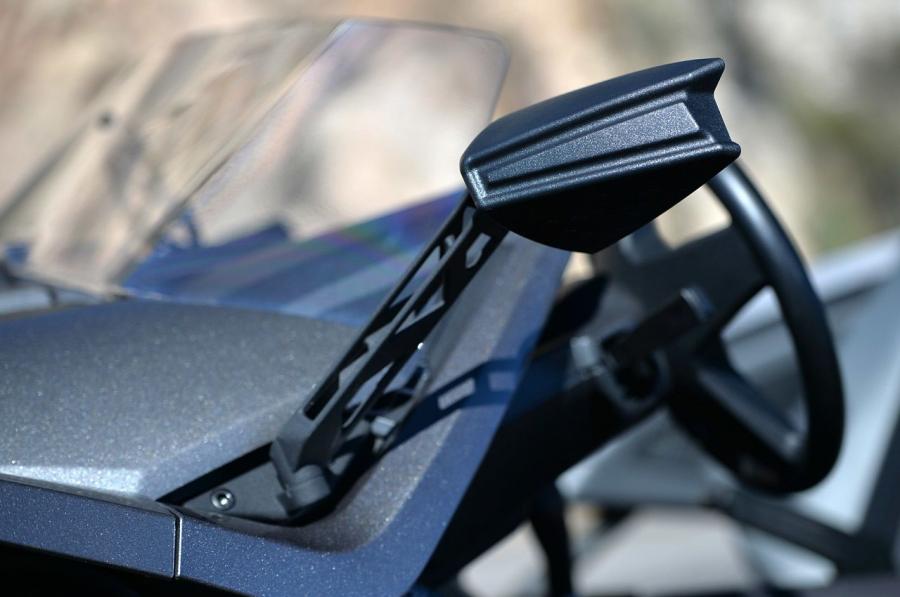 Детали экстерьера Polaris Slingshot 2015 года  (NA) (фото 16 из 41)